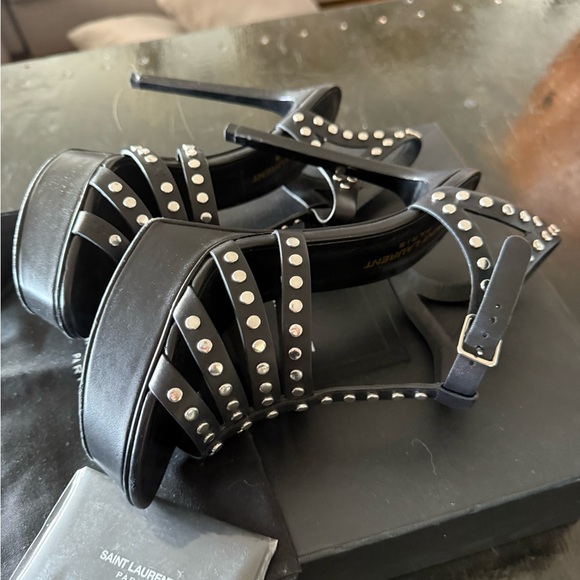 Yves Saint Laurent Black Leather Classic Tribute
Studded T-strap Platforms - Picture 10 of 10